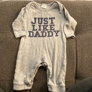 ♦️5 for $15♦️ 0-2 month baby boys just like daddy onesie footless pj romper